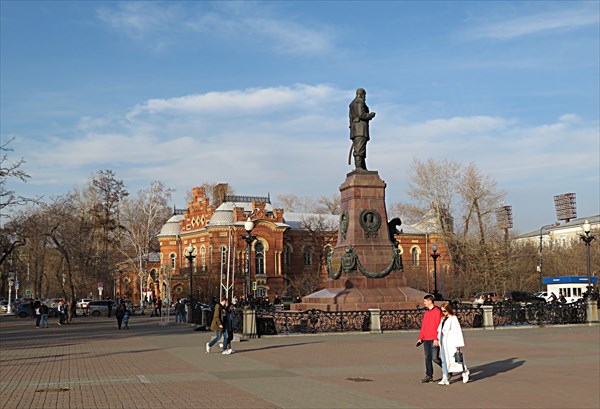 156-Памятник императору Александру III